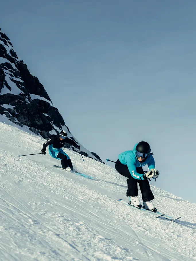Worldcup Rebels e.GSR smuči na snegu